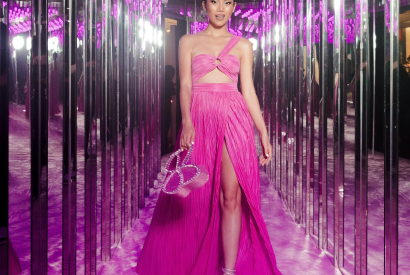 TikToker Cổ Ngân: Tỏa Sáng Tại Sự Kiện “Dám Nổi Bật” Ra Mắt Dầu Dưỡng Khô Huile Prodigieuse OR Florale Tại Việt Nam