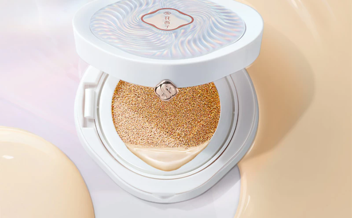 Cushion cân bằng chiết xuất hoa sen ngọc Florasis che khuyết điểm lâu trôi 2.0 Florasis