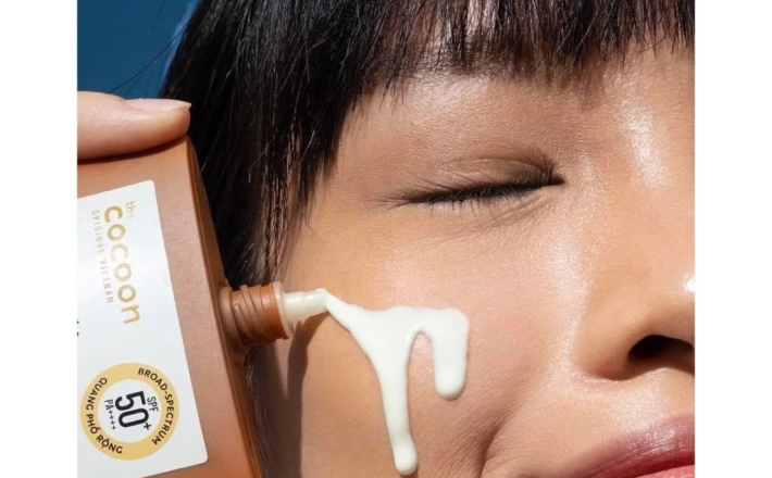 ￼Sữa chống nắng bí đao - Ráo mịn tự nhiên SPF 50+, UVA-PF 62.6 Cocoon 50ml 