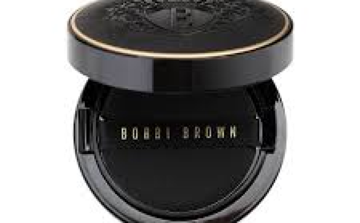 Bobbi Brown Weightless Skin Cushion Foundation SPF 40 PA+++