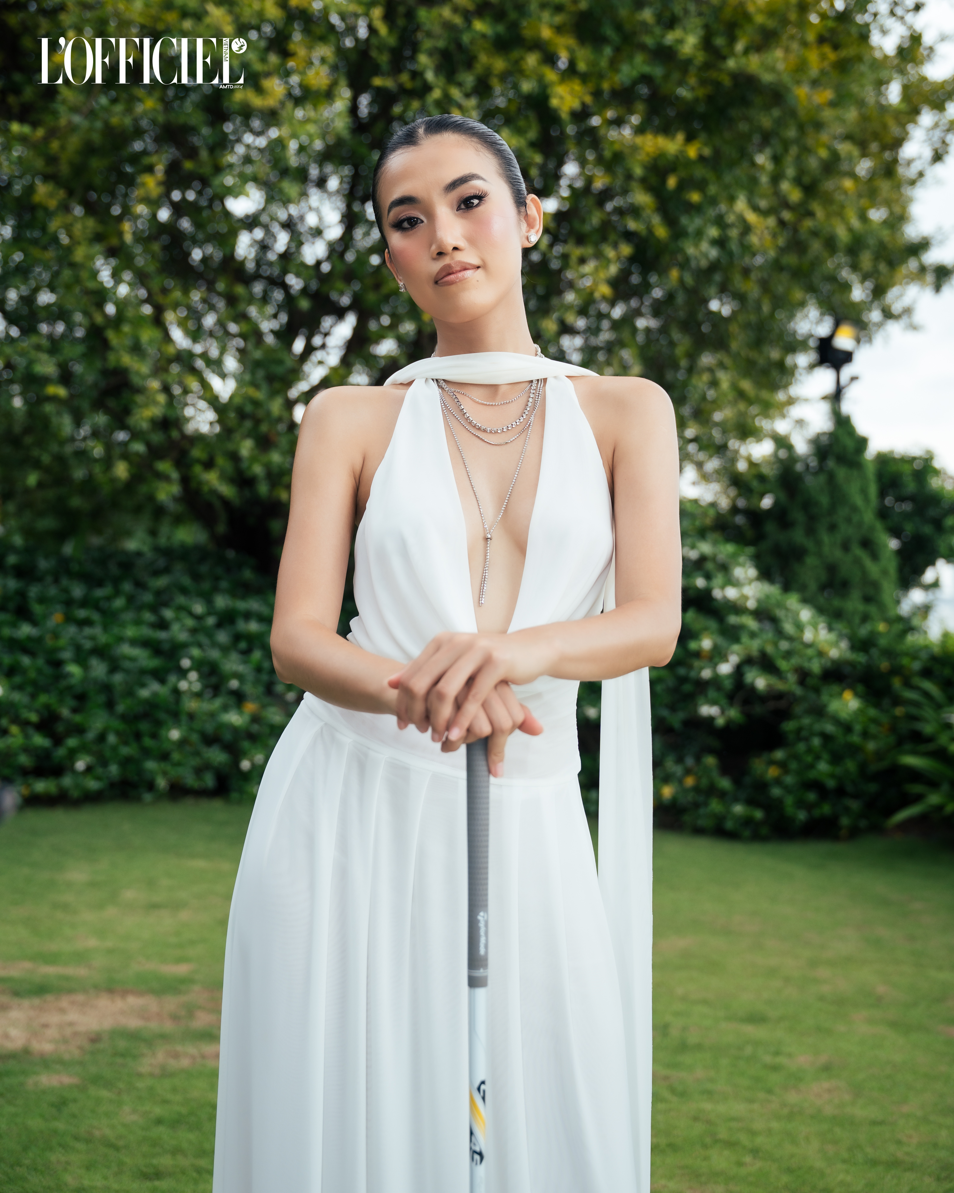 "Hội Chị Em Ăn Ảnh Không Ăn Nắng": Bí Quyết Từ AHC Và Phong Cách Cùng L'Officiel 