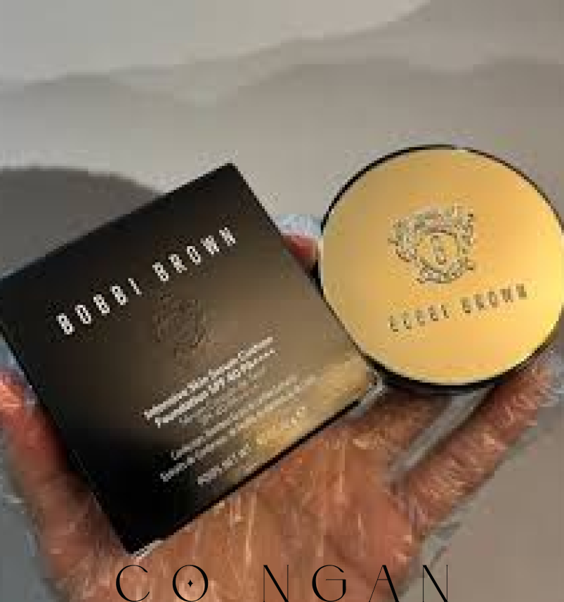 Bobbi Brown Weightless Skin Cushion Foundation SPF 40 PA+++